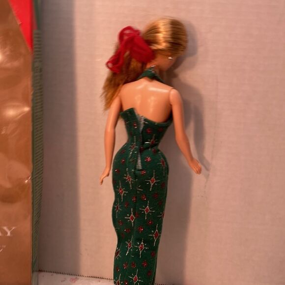 Holiday Surprise Barbie Vintage #27290 - Picture 4 of 4
